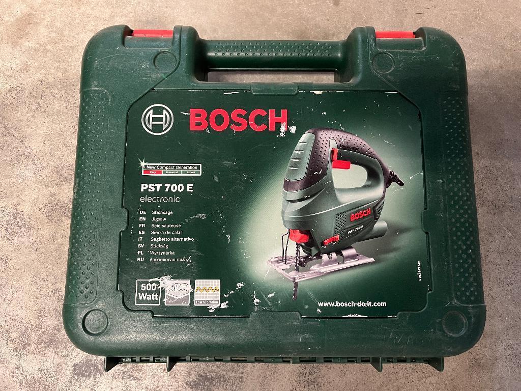 Bosch PST 700e decoupeerzaag in koffer. In prima staat, Decoupeerzaag, Ophalen of Verzenden, Zo goed als nieuw, 30 tot 70 mm