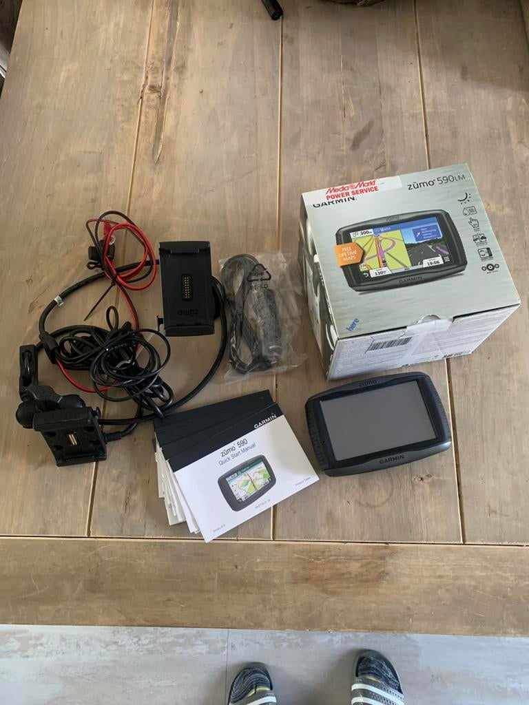 Garmin zumo 590LM, Auto diversen, Autonavigatie, Ophalen of Verzenden, Zo goed als nieuw