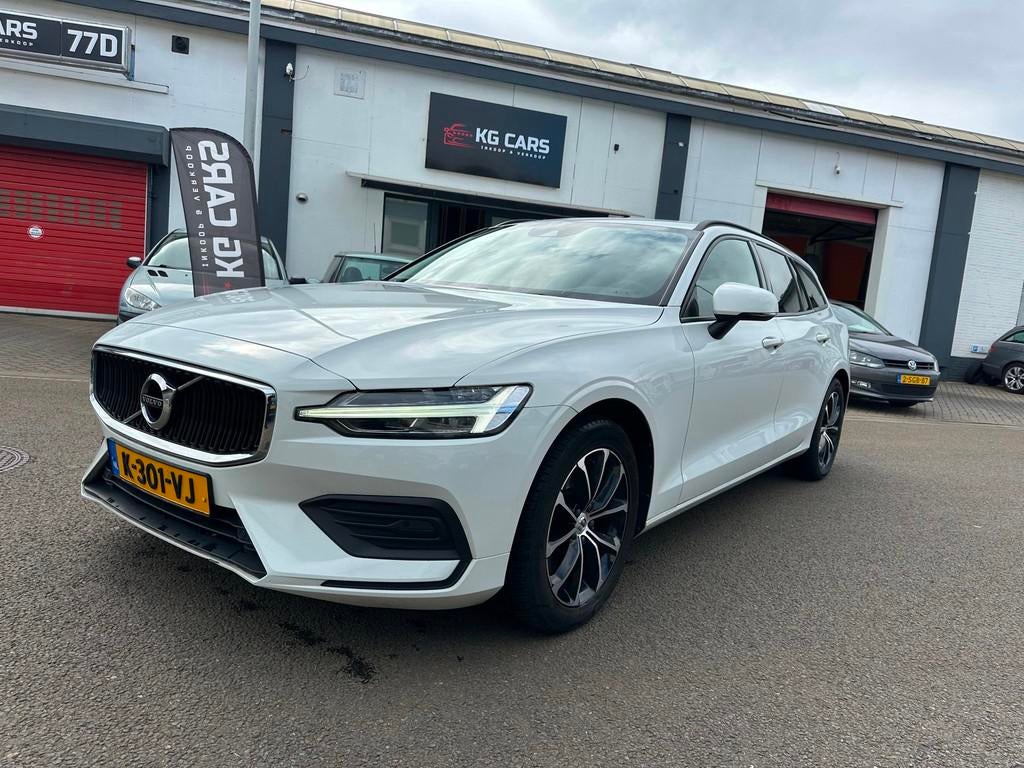 Volvo V60 2.0 B3 Momentum Advantage, Euro 6, 4 cilinders, 1969 cc, Hybride Elektrisch/Benzine