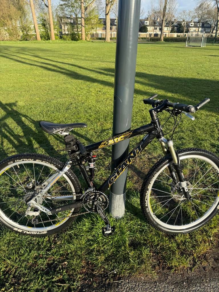 Nieuwe Mountainbike met Hydraulische Remmen en Vering, Fietsen en Brommers, Ophalen, 49 tot 53 cm, Giant, Zo goed als nieuw