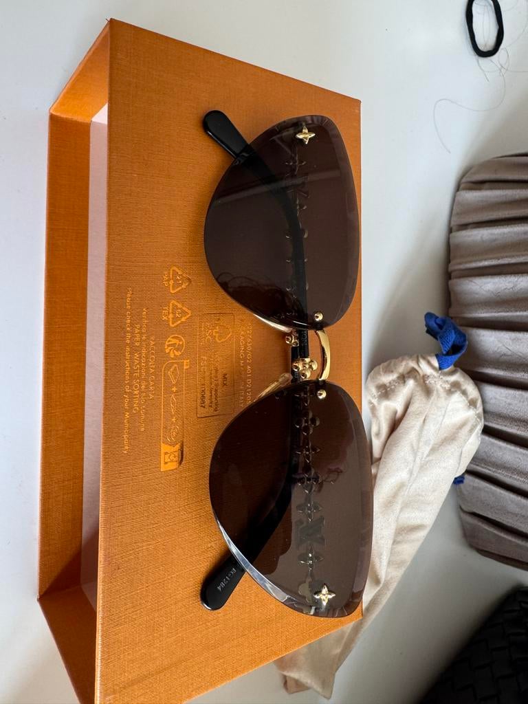 Originele Louis Vuitton zonnebril, Overige merken, Zonnebril, Zwart, Ophalen of Verzenden