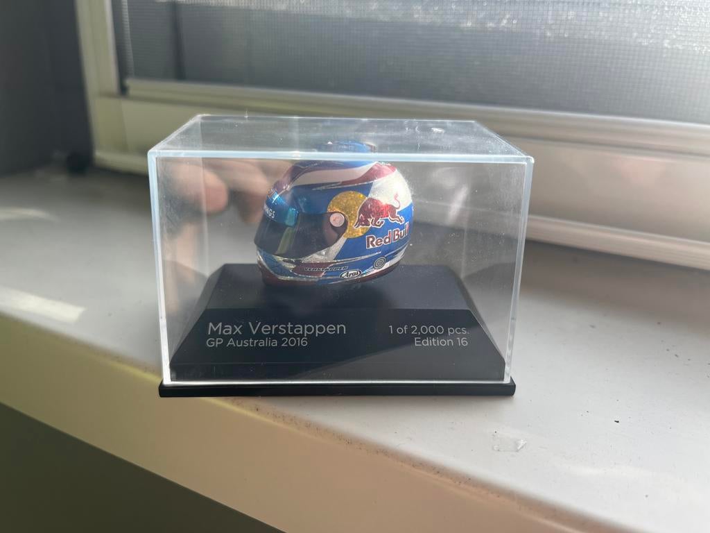 Max Verstappen 1:8 helm Australië 2016, Ophalen of Verzenden, Zo goed als nieuw, Formule 1