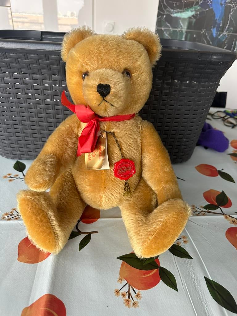Hermann Teddy, Verzamelen, Beren en Cherished Teddies, Ophalen of Verzenden, Zo goed als nieuw, Stoffen beer, Overige merken