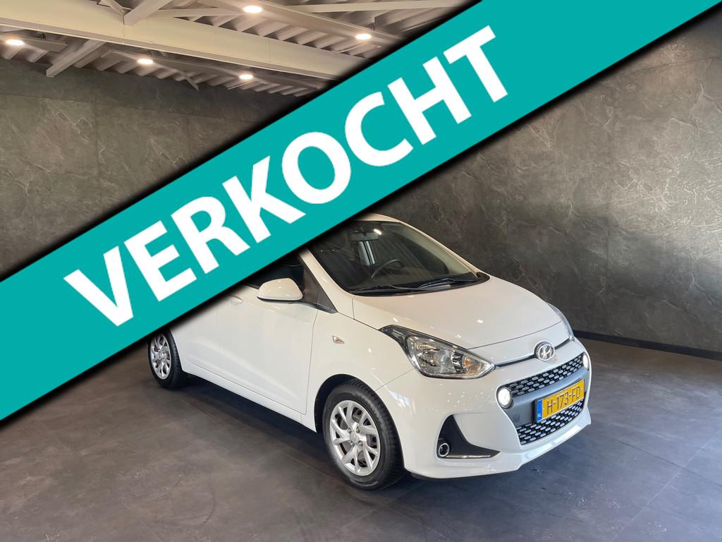 Hyundai I10 1.0i Comfort CRUISE PARKEERSENSOREN NAVI, Bluetooth, Gebruikt, 4 stoelen, Wit