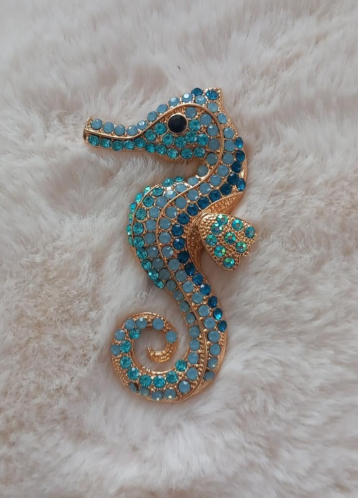 Prachtige Blauwe Zeepaardjes Broche met Strass, Sieraden, Tassen en Uiterlijk, Broches, Overige materialen, Blauw, Nieuw, Ophalen of Verzenden