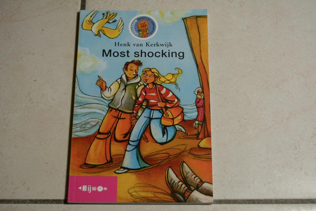 Leesleeuw Engels: Most shocking / Henk van Kerkwijk,, Boeken, Ophalen of Verzenden, Zo goed als nieuw, Fictie algemeen
