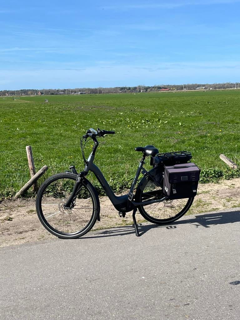 Dames 53 Batavus Finez e-Go Active Plus 500Wh Bosch midden, Ophalen, Batavus, Zo goed als nieuw, 51 tot 55 cm