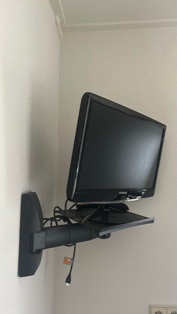 Tv Samsung eventueel met ophangsysteem, Audio, Tv en Foto, Televisies, 50 Hz, Ophalen of Verzenden, Zo goed als nieuw, Samsung