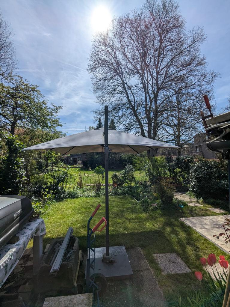 Garden Impressions Hawaii zweefparasol 3x3 meter, Tuin en Terras, Parasols, Ophalen, Verstelbaar, Gebruikt, 2 tot 3 meter