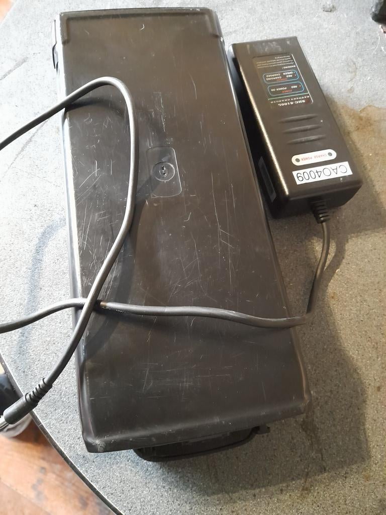 E500. Sparta, batavus accu getest, Ophalen, B, Sparta, Zo goed als nieuw