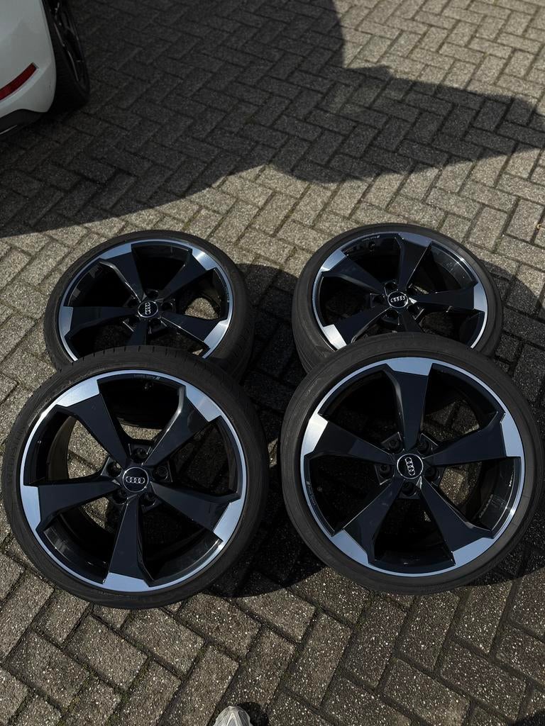 Originele Audi RS3 Rotor velgen, Auto-onderdelen, Banden en Velgen, Gebruikt, Banden en Velgen, 235 mm, Personenwagen
