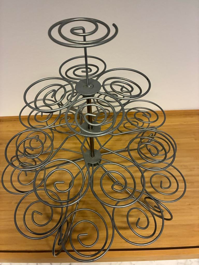 Metalen Etagère / Cupcakestandaard - 3 Lagen, Huis en Inrichting, Ophalen of Verzenden, Zo goed als nieuw