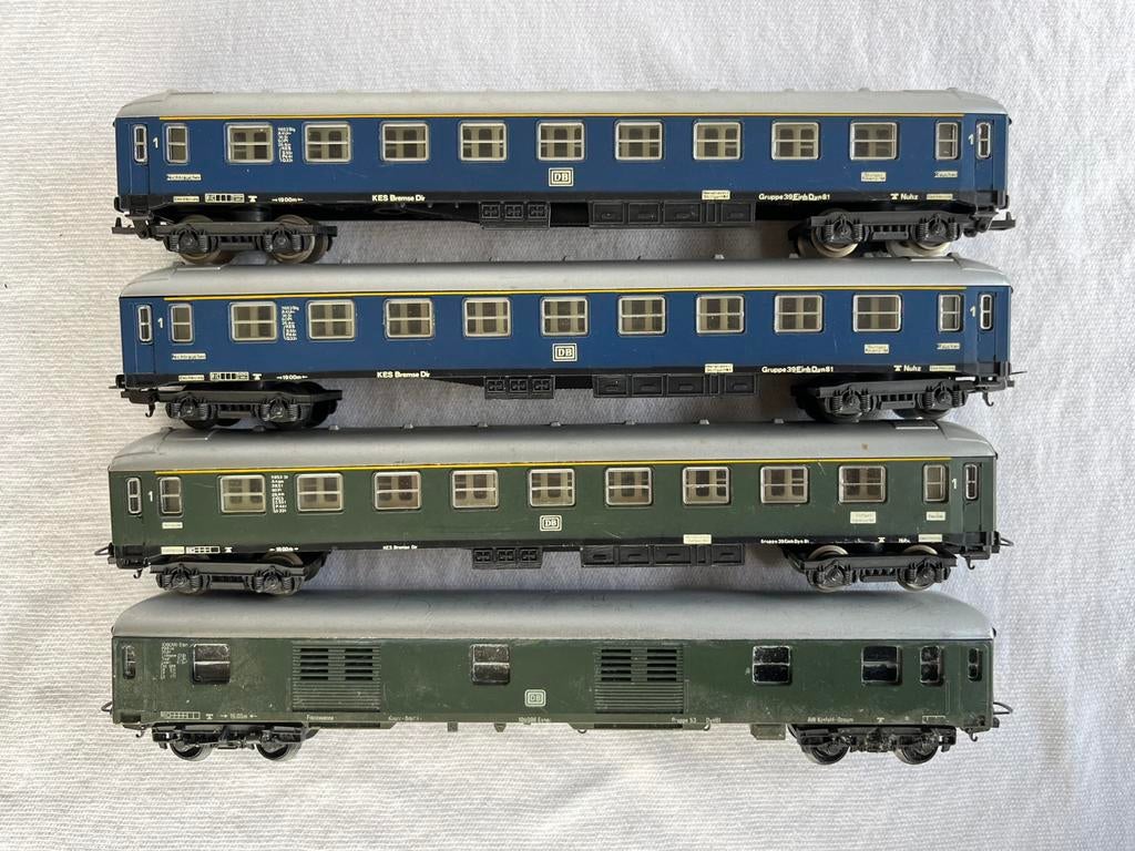 4x Lima DB rijtuigen H0, Gebruikt, Gelijkstroom, Wagon, Ophalen of Verzenden