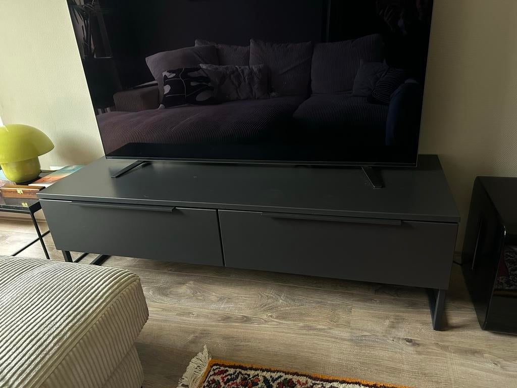 Zwart tv meubel, Ophalen, Overige materialen, Gebruikt, 100 tot 150 cm