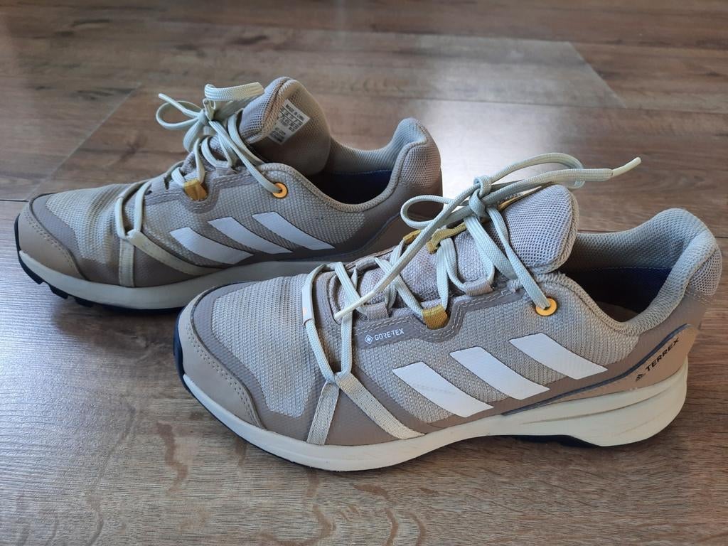 Adidas Terrex wandelschoenen maat 41 1/3, Kleding | Dames, Schoenen, Adidas, Beige, Gedragen, Wandelschoenen