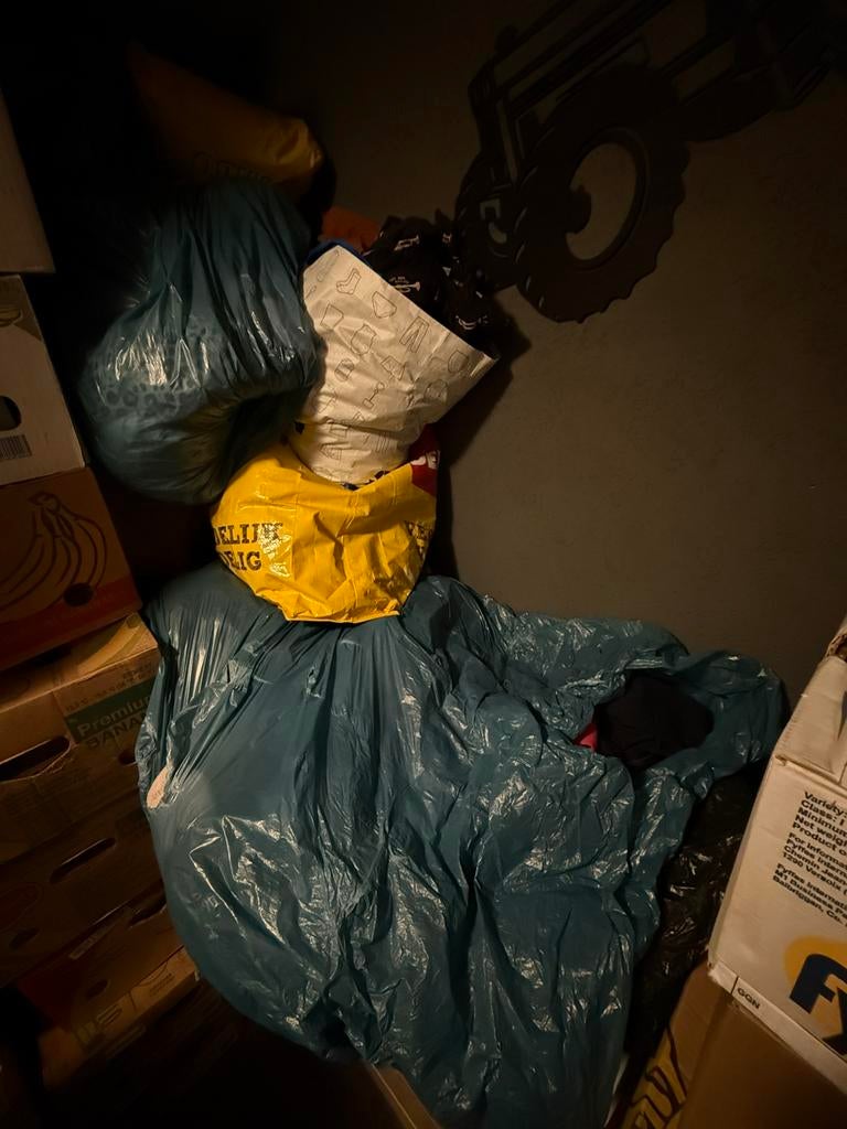 Gezocht opkoper 30 bigshopers vol, Ophalen, Zo goed als nieuw