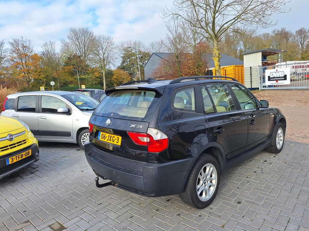 BMW X3 2.5i / Mooie auto / APK september 2026, Auto's, BMW, Zwart, Bedrijf, Handgeschakeld, Vierwielaandrijving