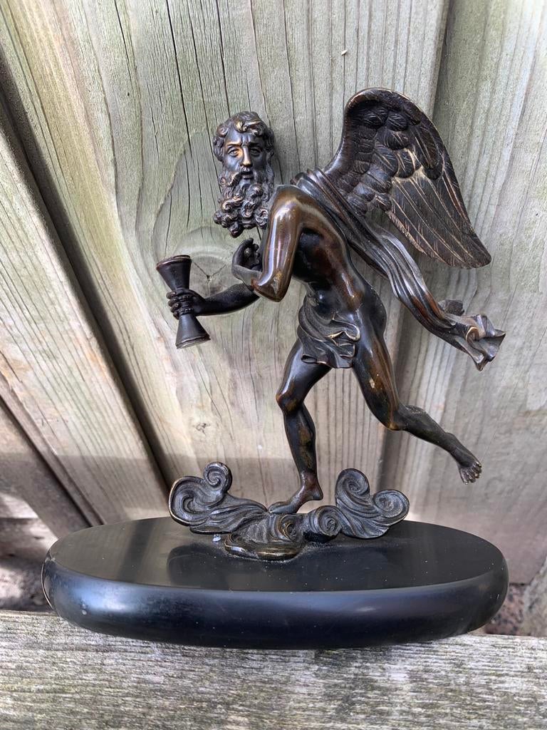 Antiek bronzen beeldje op marmeren voet, Verzenden, Brons