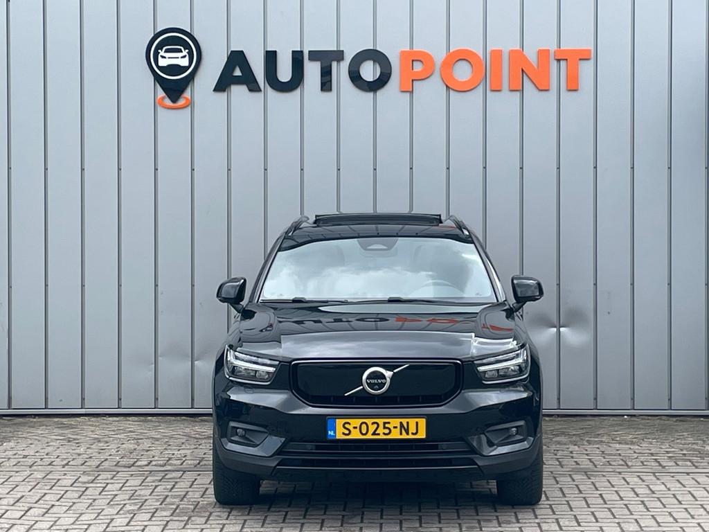 Volvo XC40 Recharge P8 AWD R-Design SOH90%|TREKHAAK|PANO|360, Gebruikt, Zwart, Adaptive Cruise Control, Zwart