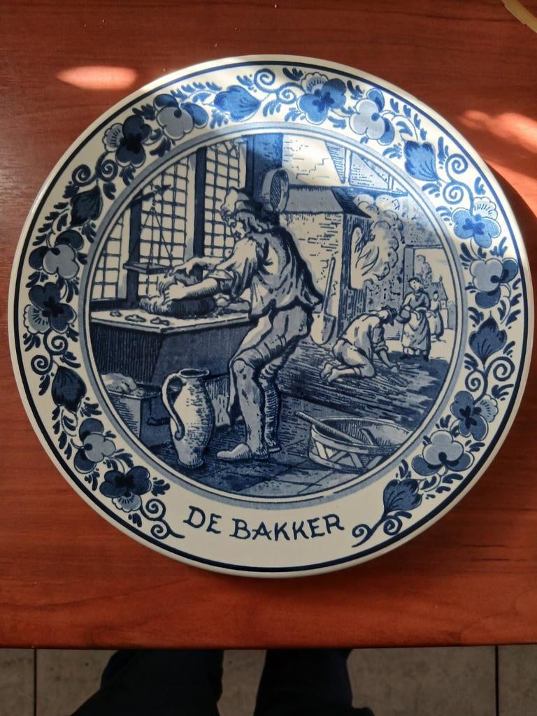 Delfts blauw wandbord "De Bakker", Ophalen