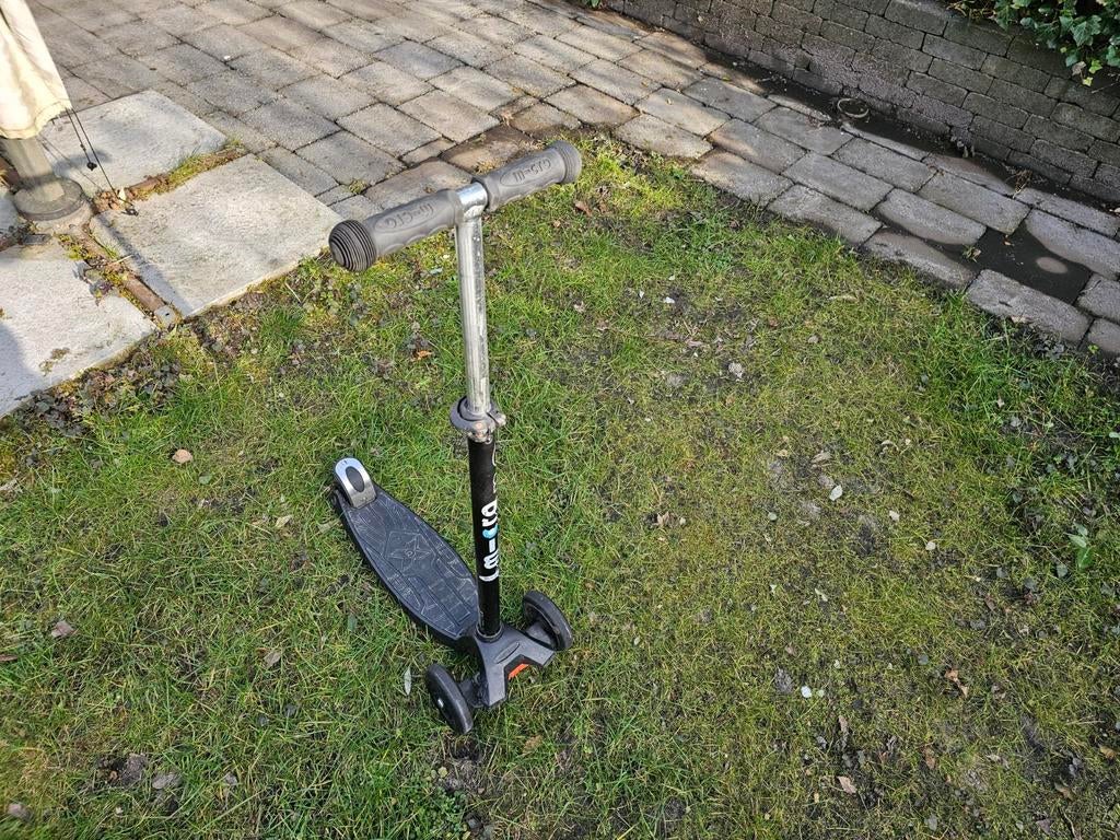 Micro Mini Step - Zwart met 3 wielen, Ophalen of Verzenden, Gebruikt, Gewone step, Micro