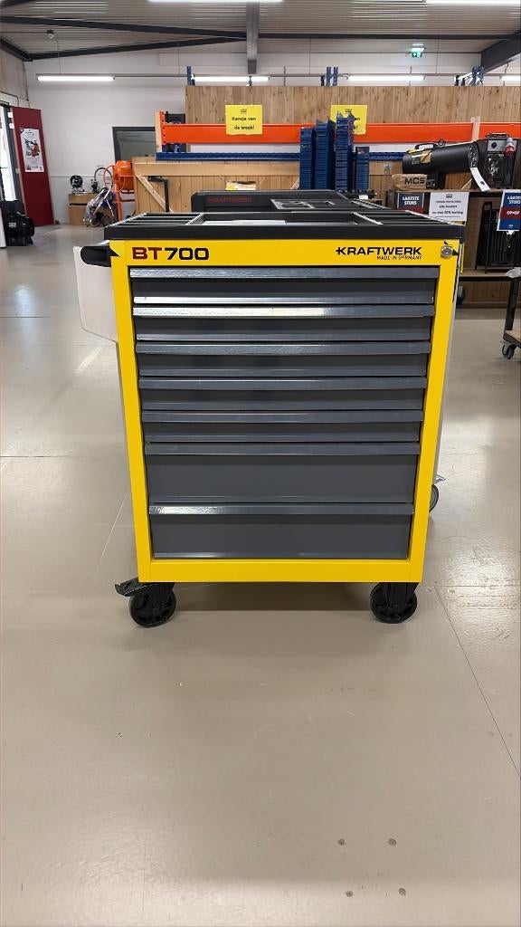 Kraftwerk Gereedschapswagen met 111-delig VDE assortiment, Doe-het-zelf en Verbouw, Gereedschapskisten, Ophalen, Gevuld, Nieuw