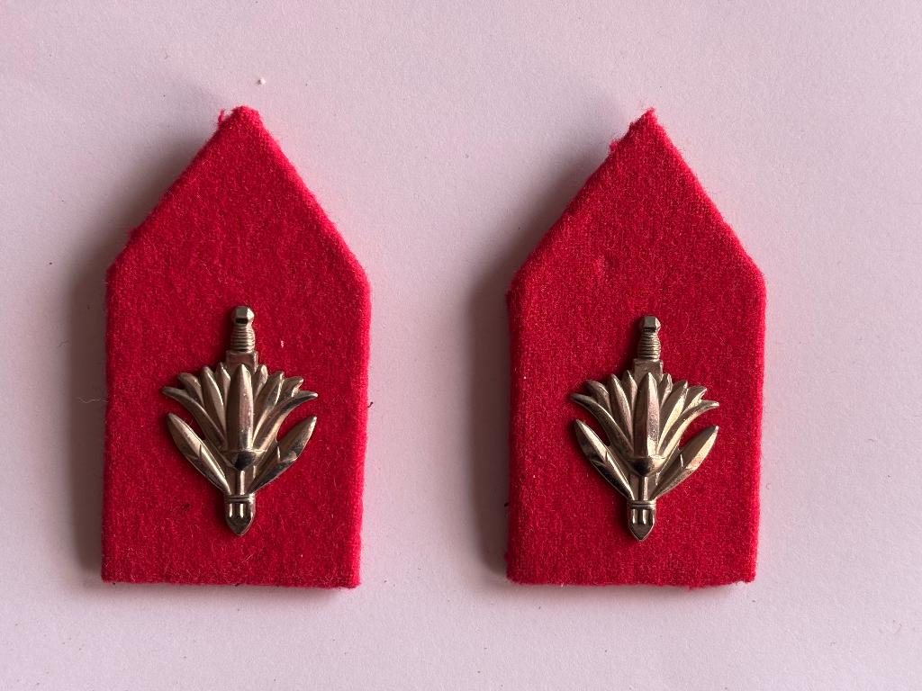 Set kraag emblemen Korps Militaire Administratie, Verzenden, Landmacht, Nederland, Embleem of Badge