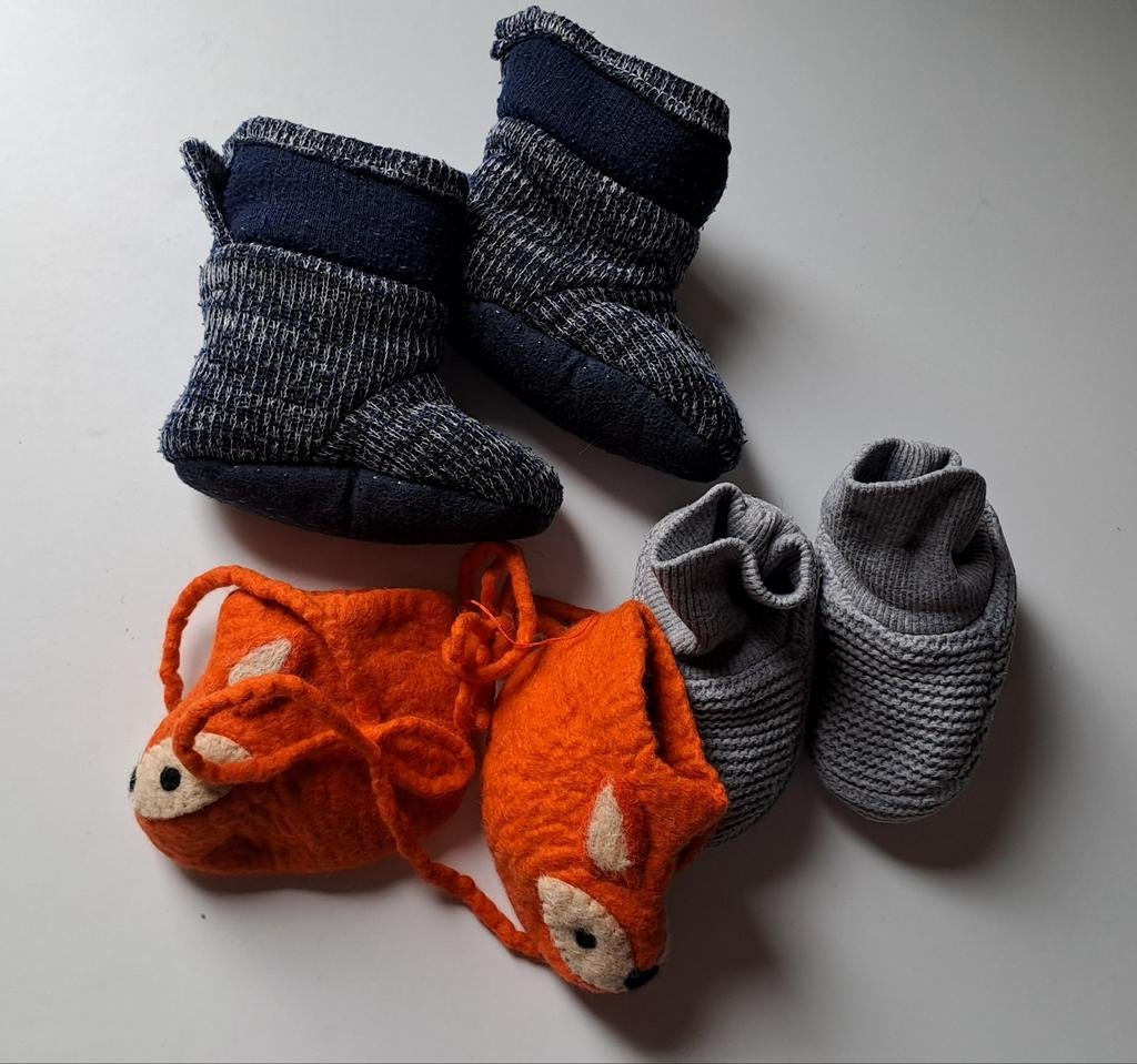 Leuke set babyslofjes: 3 paar voor warme voetjes!, Kinderen en Baby's, Babykleding | Schoentjes en Sokjes, Gebruikt, Jongetje of Meisje