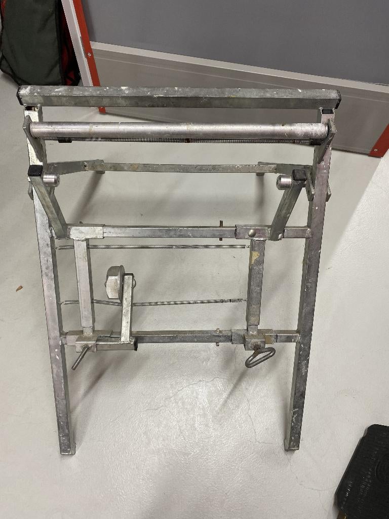 Afplakpapier / maskeerpapier dispenser (voor schilders), Ophalen, Gebruikt