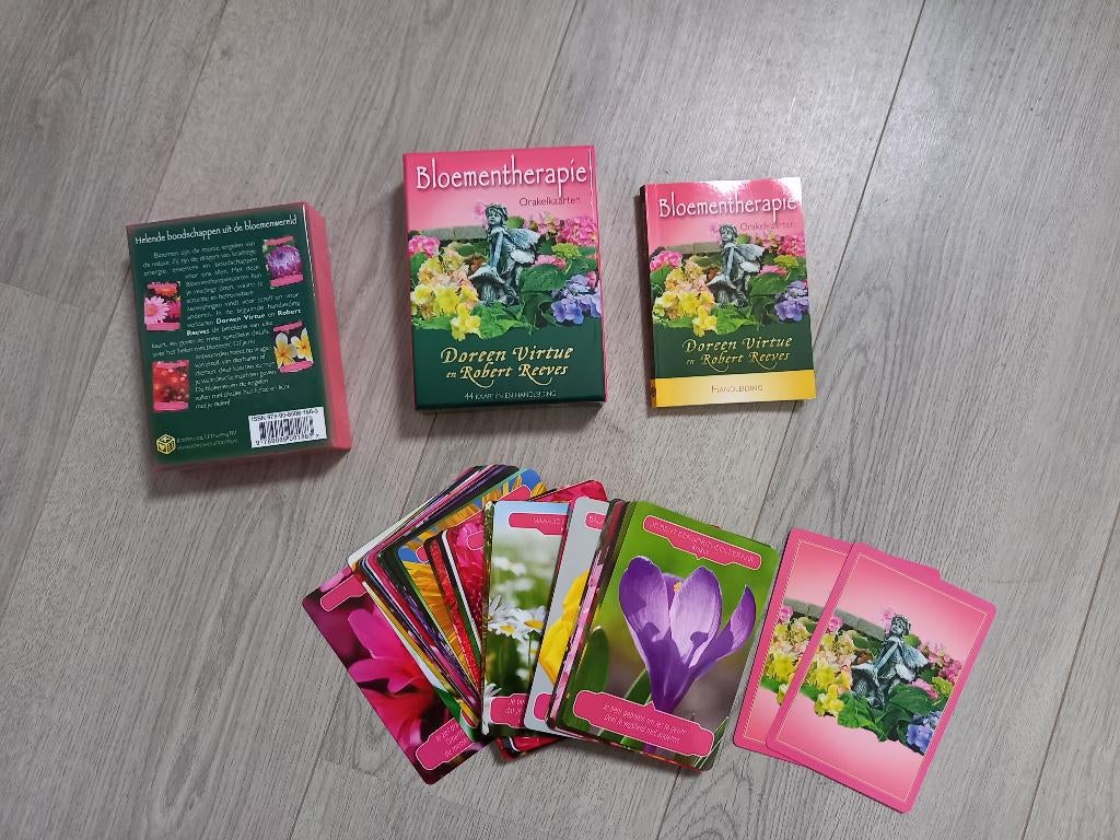 Bloementherapie Orakelkaarten Doreen Virtue en Robert Reeves, Boeken, Esoterie en Spiritualiteit, Gelezen, Tarot of Kaarten leggen