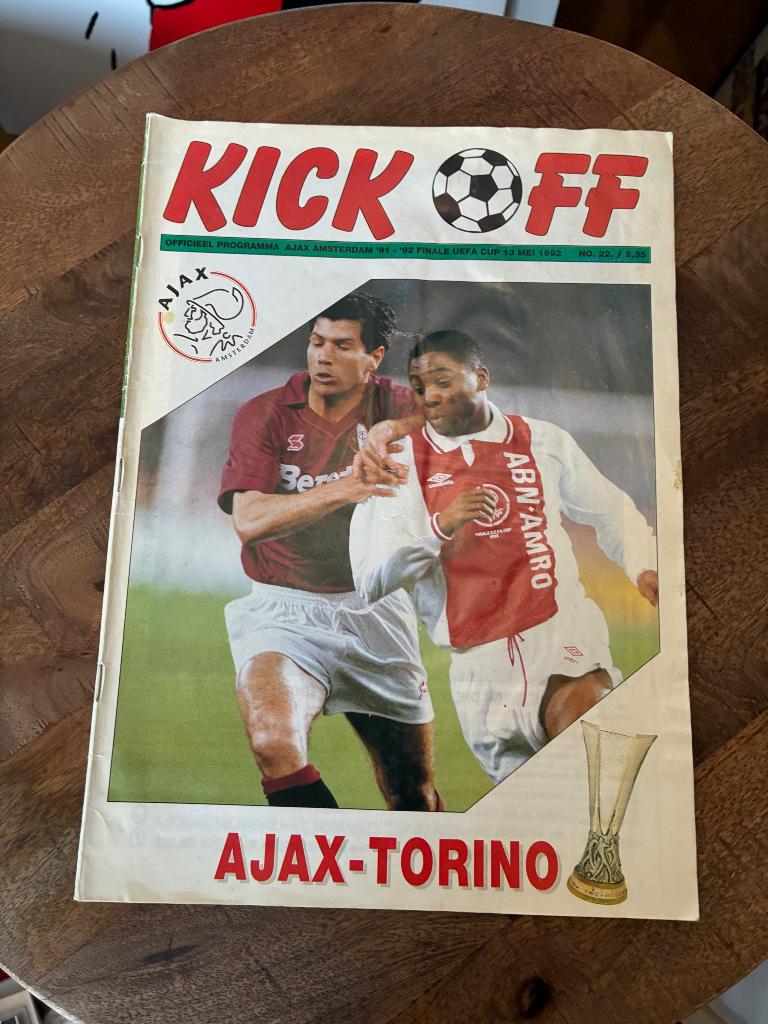 Ajax - Torino uefa cup finale 1992, Verzamelen, Ophalen of Verzenden, Gebruikt, Ajax, Boek of Tijdschrift
