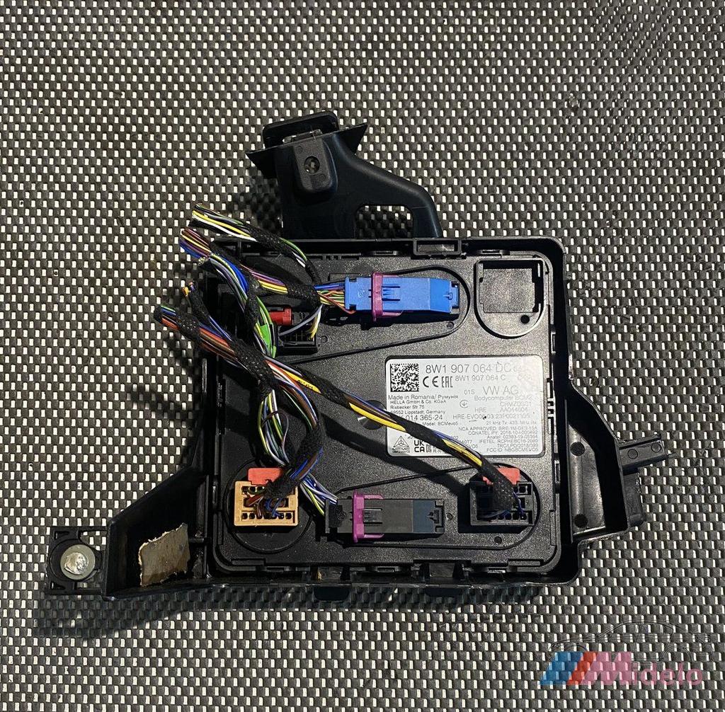 AUDI A1 COMFORT MODULE 8W1907064D, Gebruikt, -, -, -