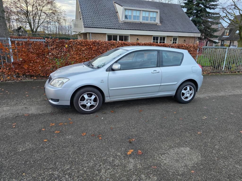 Toyota Corolla 1.6 Vvt-i 3DR Linea SOL 2002 Grijs, Auto's, Toyota, Bedrijf, Corolla, Benzine, C, Hatchback, Handgeschakeld, Origineel Nederlands