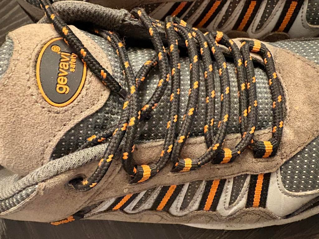 veiligheidsschoenen GEVAVI werkschoenen maat 42, Ophalen of Verzenden, Zo goed als nieuw