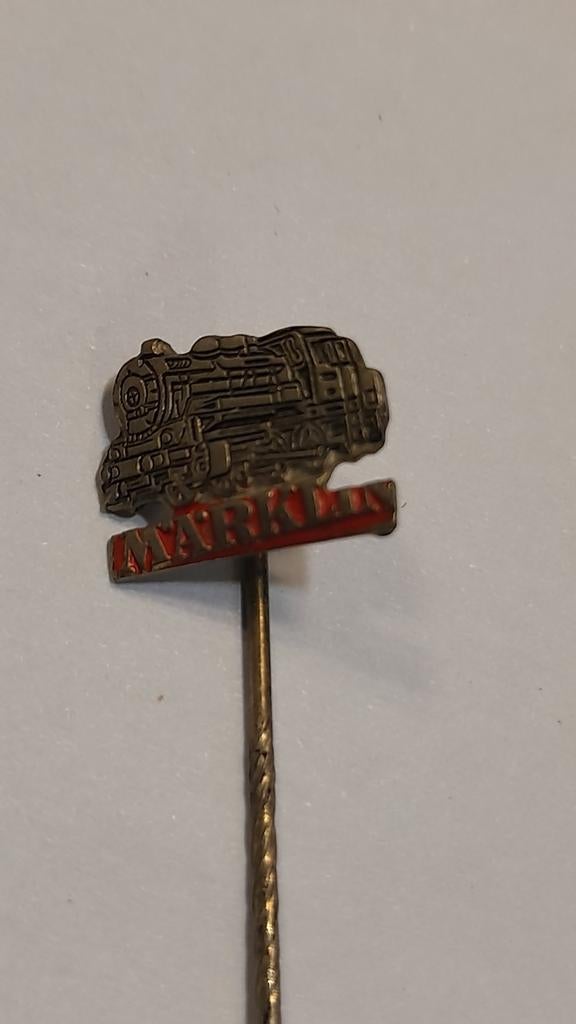 Marklin trein speldje, Verzamelen, Speldjes, Pins en Buttons, Ophalen of Verzenden, Gebruikt, Transport, Speldje of Pin