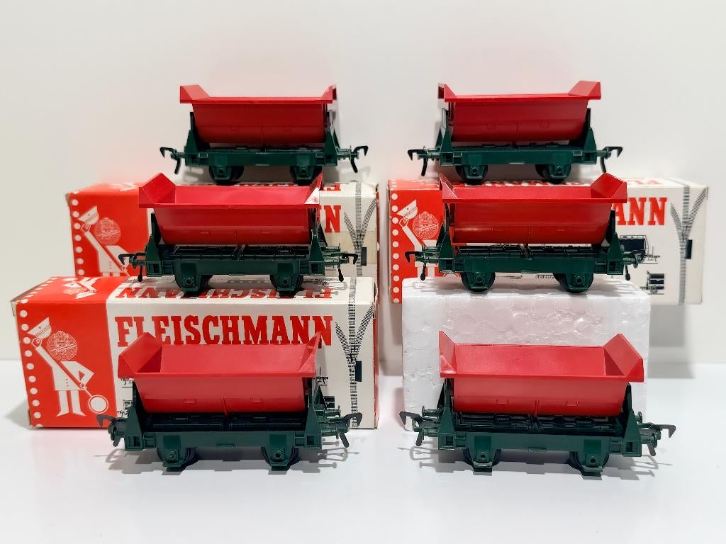 FLM: 5500 set van 6 kiepwagons ROOD voor H0-spoor, Hobby en Vrije tijd, Modeltreinen | H0, Ophalen, Gebruikt, Gelijkstroom, Fleischmann