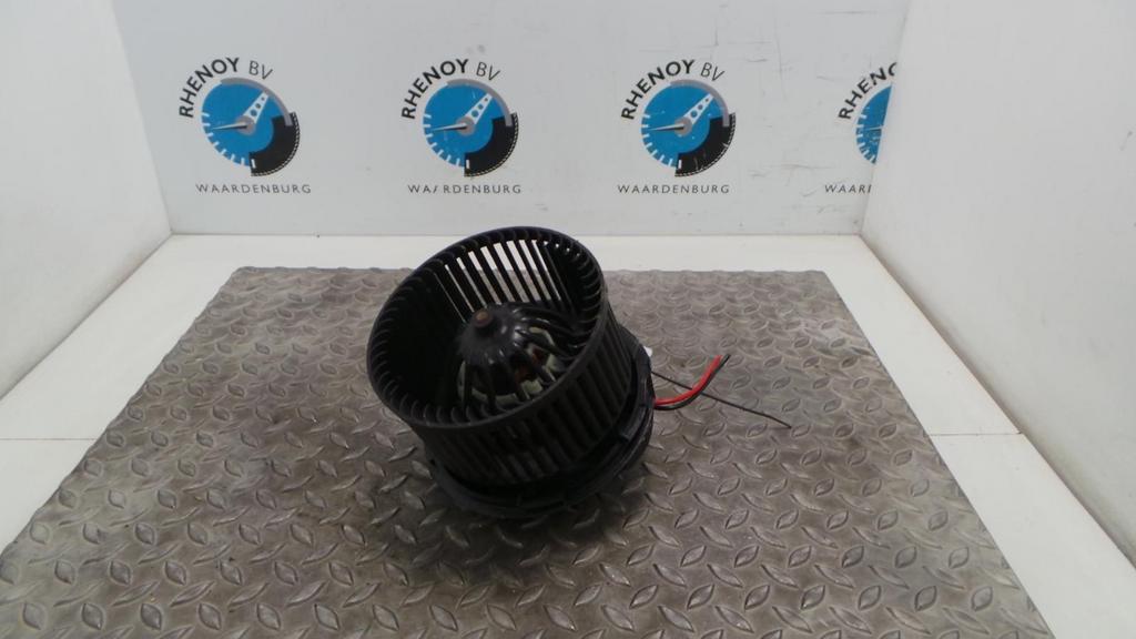 RENAULT TWINGO KACHELMOTOR 2012, Auto-onderdelen, Ophalen of Verzenden, Gebruikt, Stiba lid