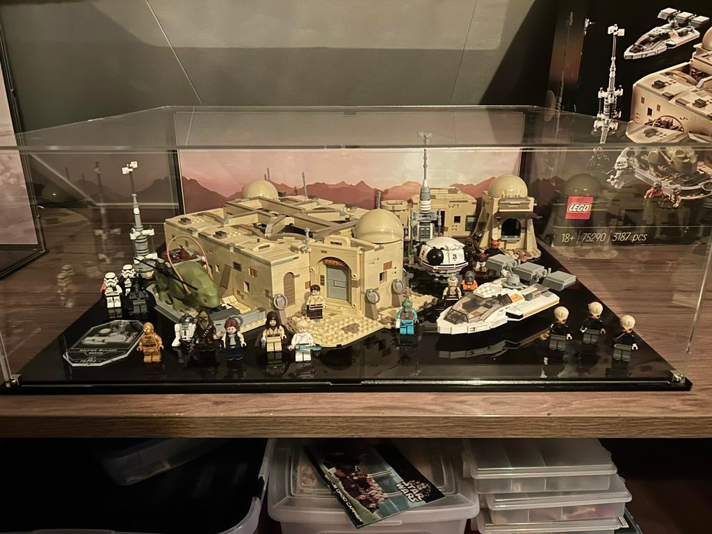 Lego Star Wars UCS Mos Eisley Cantina + Display, Kinderen en Baby's, Speelgoed | Duplo en Lego, Ophalen, Zo goed als nieuw, Complete set