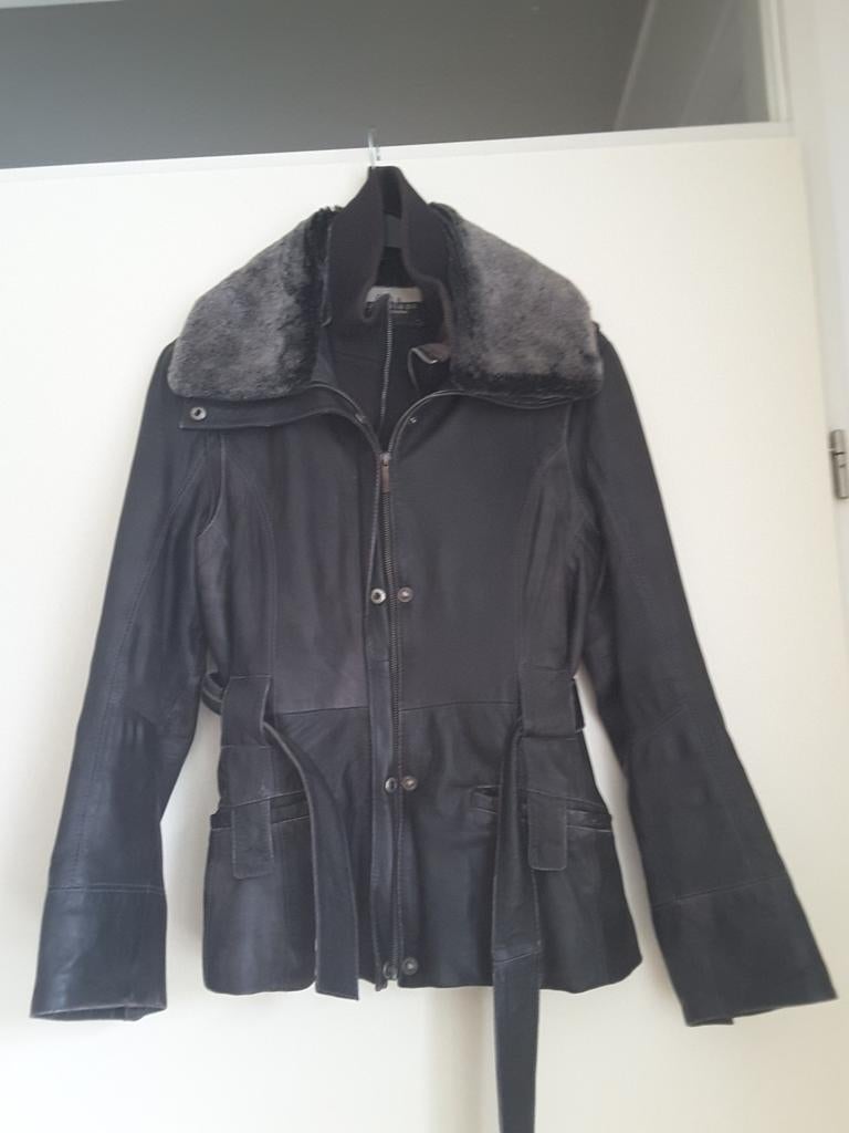 Mooie leren winterjas van Gina Mariolano. Maat 44., Kleding | Dames, Gina Mariolano, Maat 42/44 (L), Ophalen of Verzenden, Zo goed als nieuw
