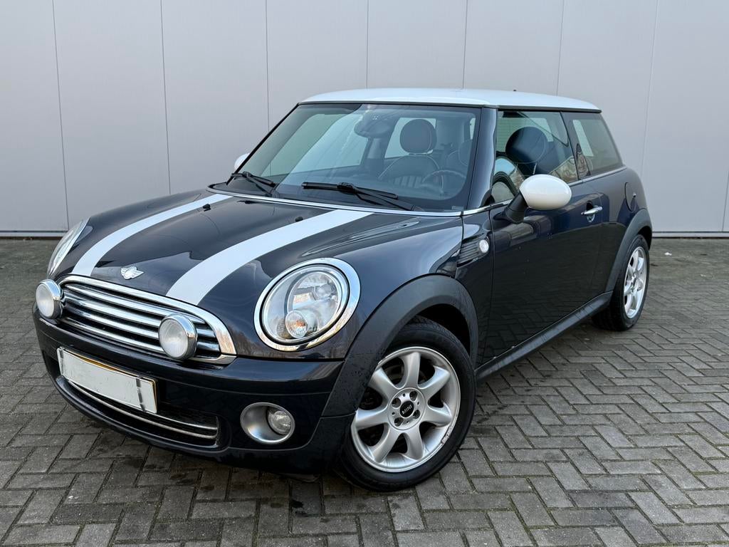 Mini Cooper 1.6 Airco|Cruisecontrol|Mfstuur|6Vrsn|2Sleutels|, Voorwielaandrijving, 4 cilinders, 4 stoelen, Bedrijf