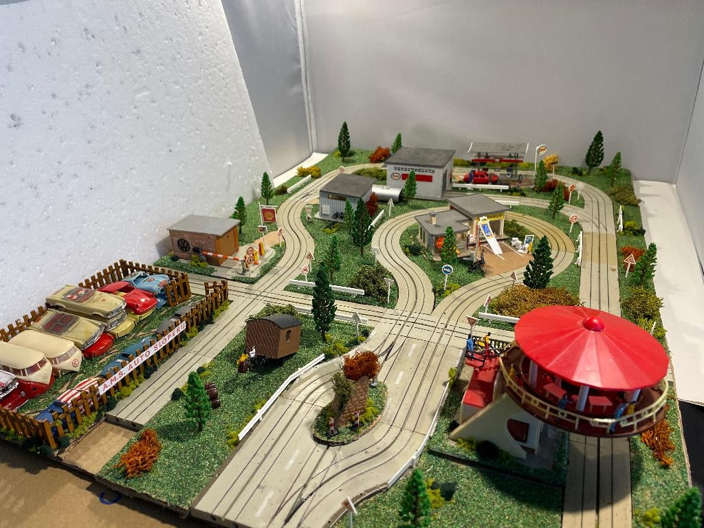 DIORAMA FALLER AMS Tankstation/Autowasplaats, Supermarkt enz, Overige merken, Gebruikt, Gelijkstroom of Wisselstroom, Brug, Tunnel of Gebouw