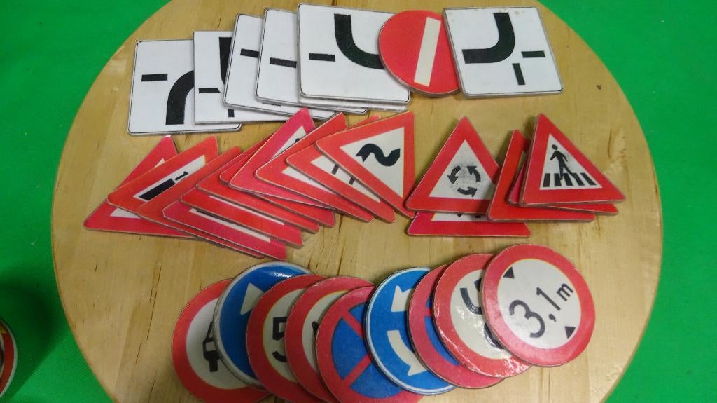 Oude verkeer-magneten, Gebruikt, ., Ophalen of Verzenden, .