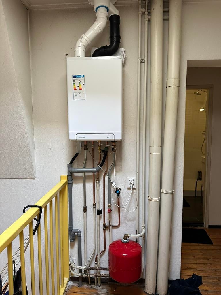 Spoed loodgieter   ic livebouw.İNSTAGRAM: ( ICLivebouww ), Garantie, Installatie