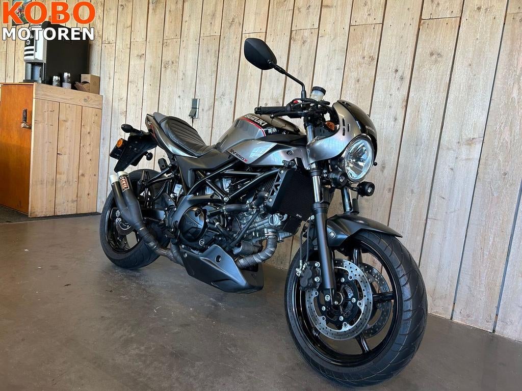 SUZUKI SV 650 X (2018) - foto 2