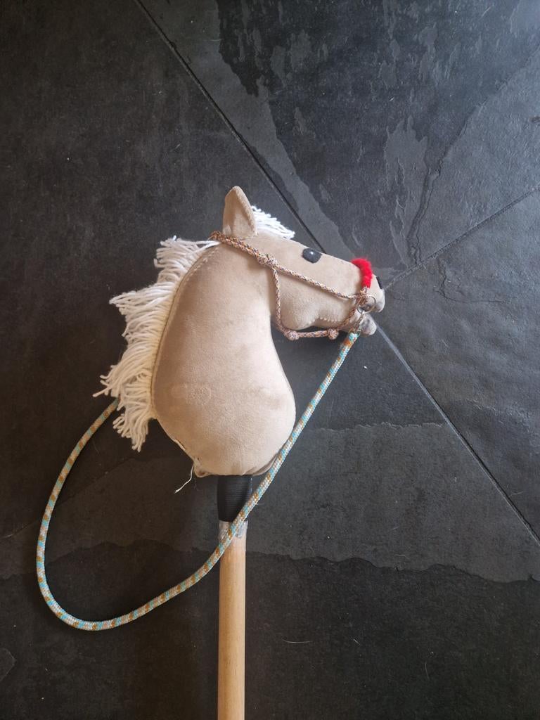 Hobbyhorse klein formaat, Ophalen