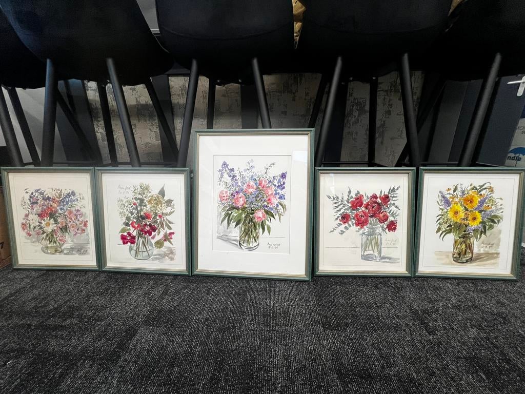 5-luik schilderijen van Manfred, Ophalen