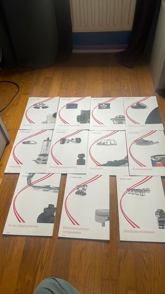 Electude basics mobiliteitstechniek- complete set 11 boeken, Boeken, Schoolboeken, Electude Development, Ophalen of Verzenden