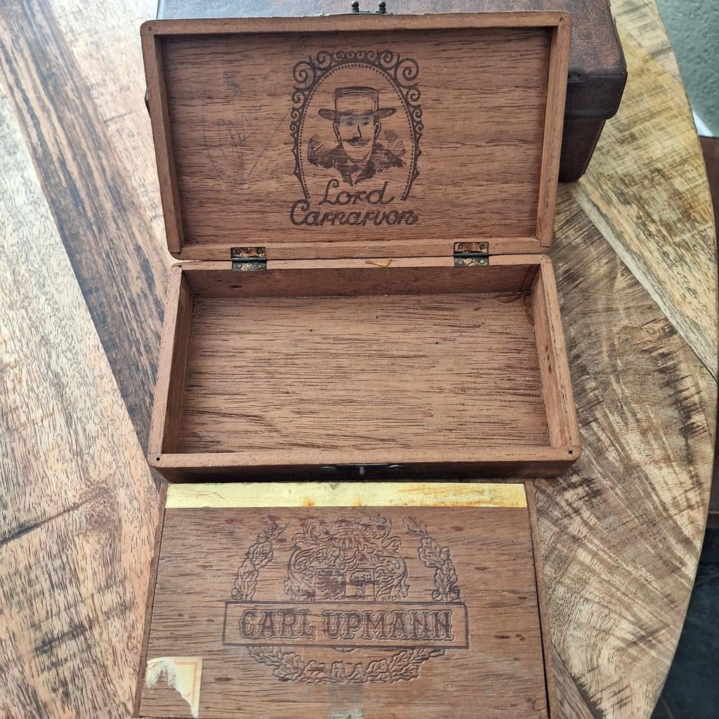 Oude sigarenkistjes - Lord Carnarvon & Carl Upmann, Ophalen of Verzenden, Gebruikt