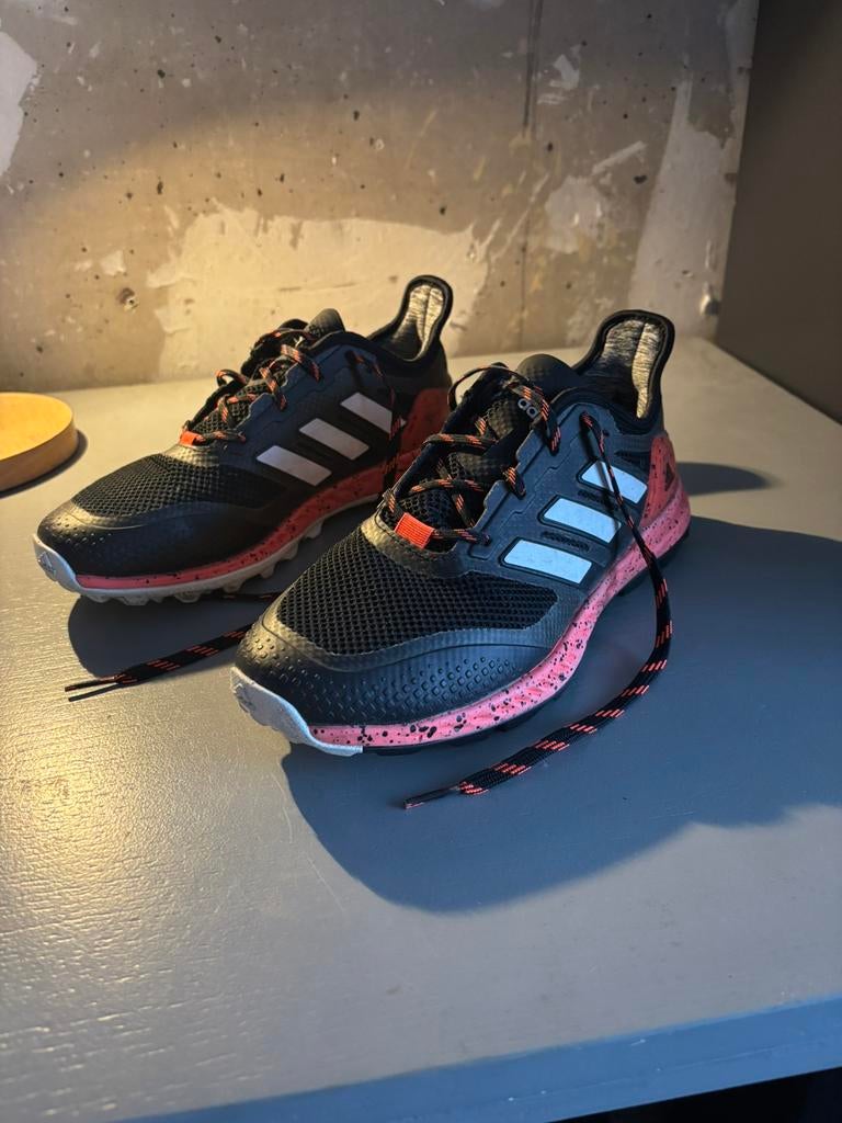 Hockey schoenen maat 38, Sport en Fitness, Hockey, Ophalen of Verzenden, Zo goed als nieuw, Schoenen