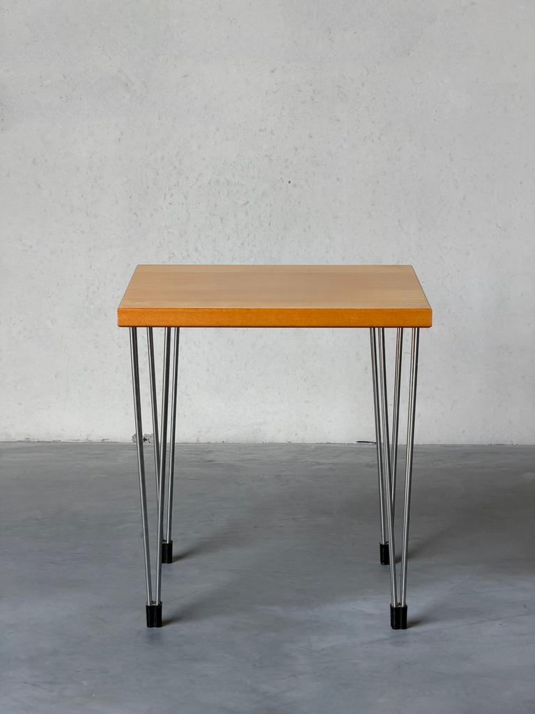 Vintage Arne Jacobsen Voor Fritz Hansen Hairpin Bijzettafel, Ophalen, Minder dan 45 cm, Minder dan 55 cm, Rond